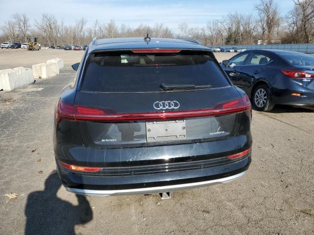 Photo 5 VIN: WA1AAAGE7MB027435 - AUDI E-TRON 