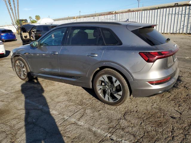 Photo 1 VIN: WA1AAAGEXMB021192 - AUDI E-TRON 