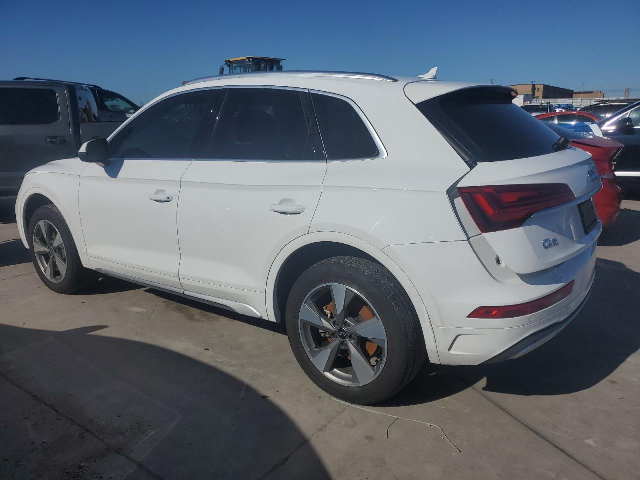 Photo 1 VIN: WA1ABAFY0P2006097 - AUDI Q5 