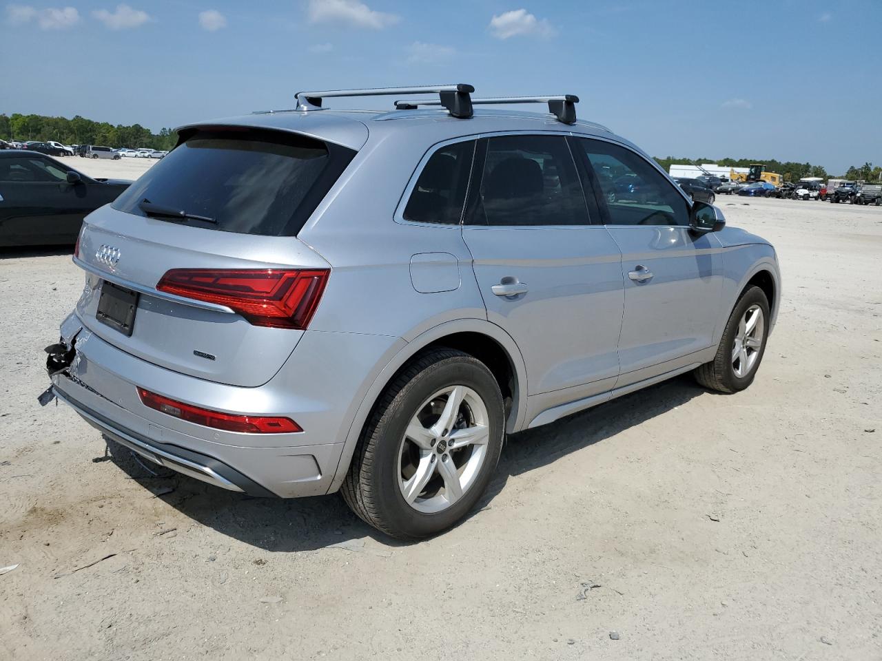 Photo 2 VIN: WA1ABAFY9N2119785 - AUDI Q5 