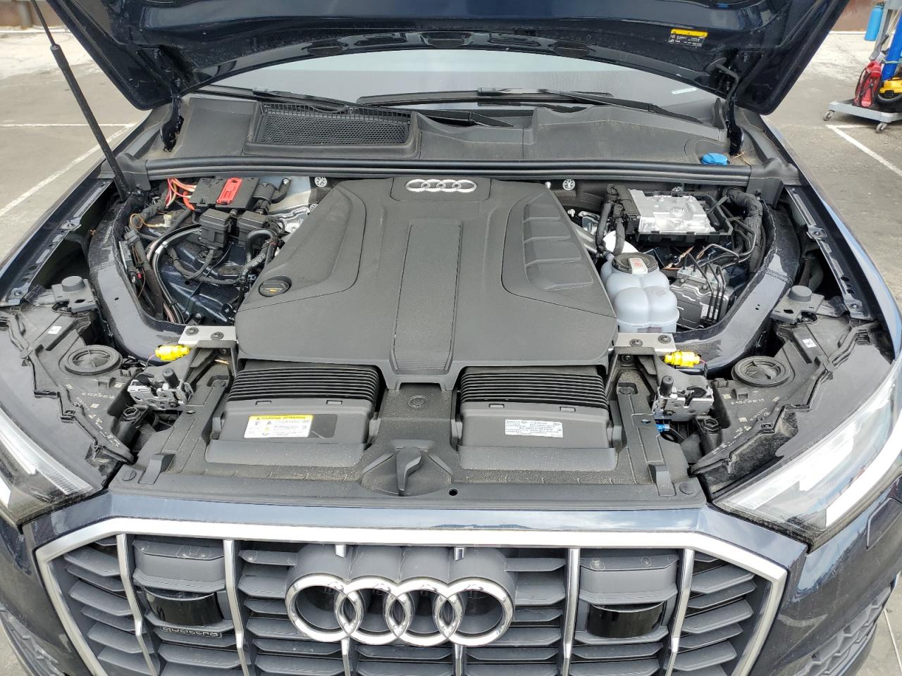 Photo 10 VIN: WA1ACBF70PD017762 - AUDI Q7 