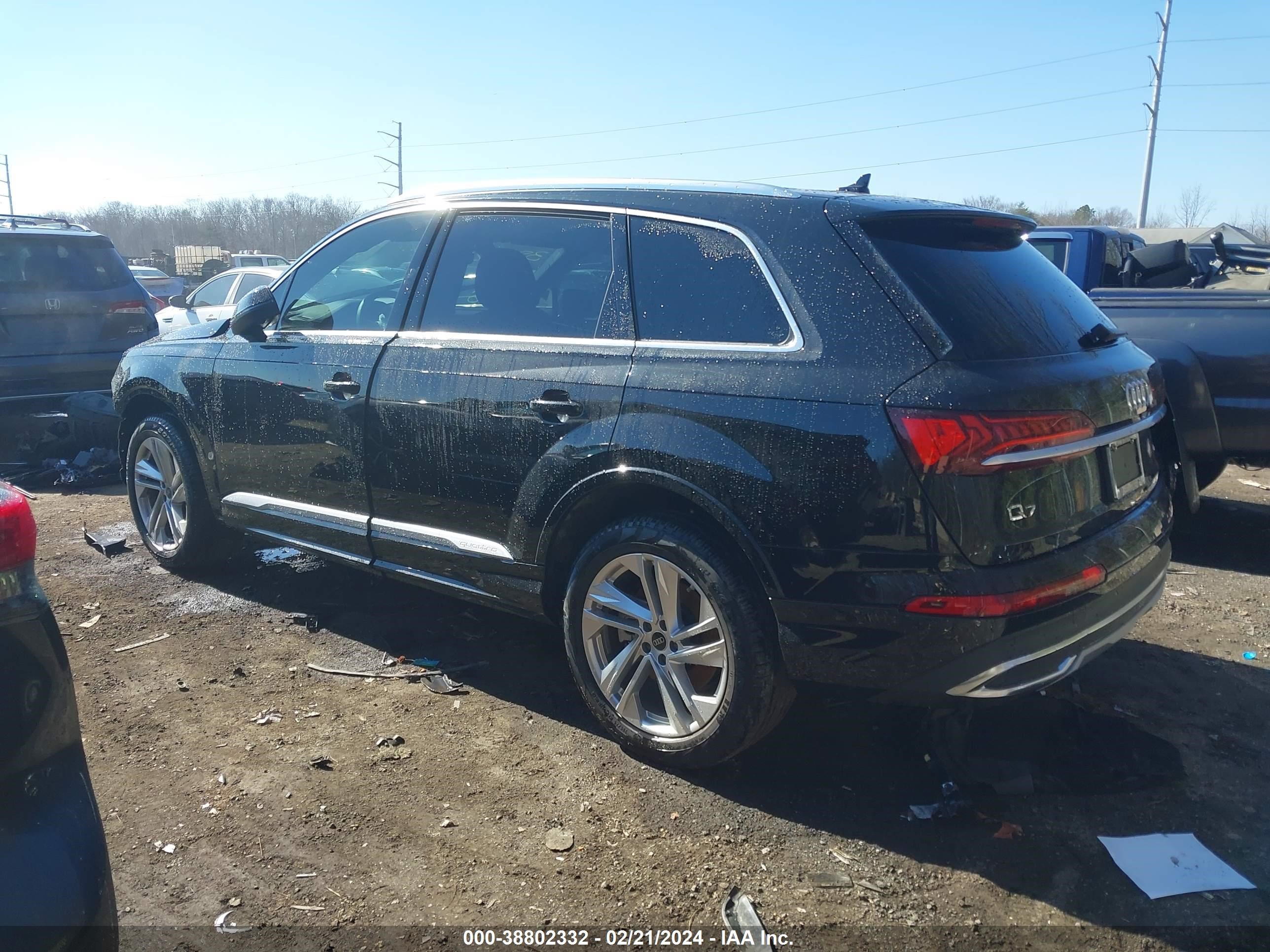 Photo 2 VIN: WA1ACBF76RD002945 - AUDI Q7 