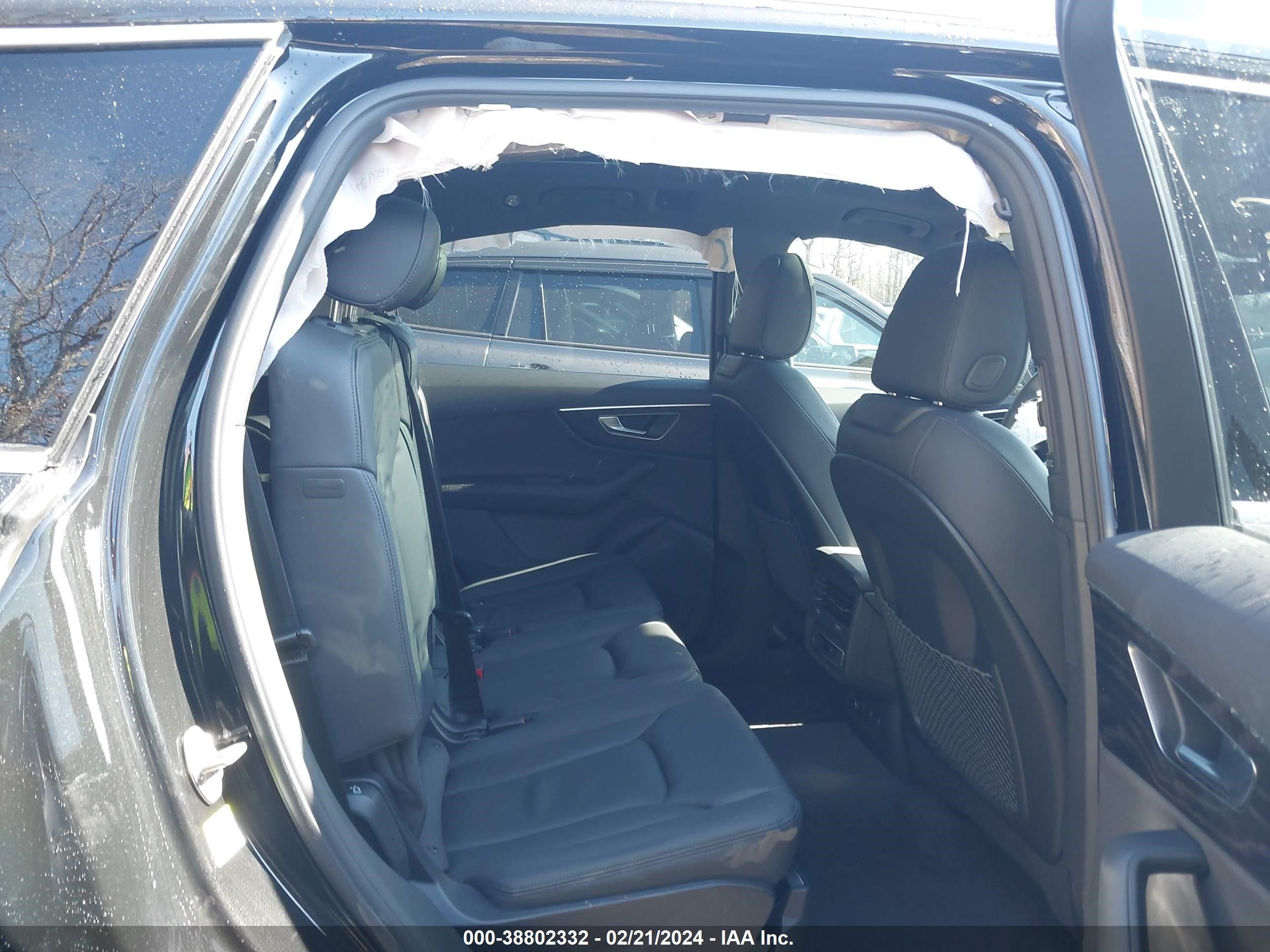 Photo 7 VIN: WA1ACBF76RD002945 - AUDI Q7 