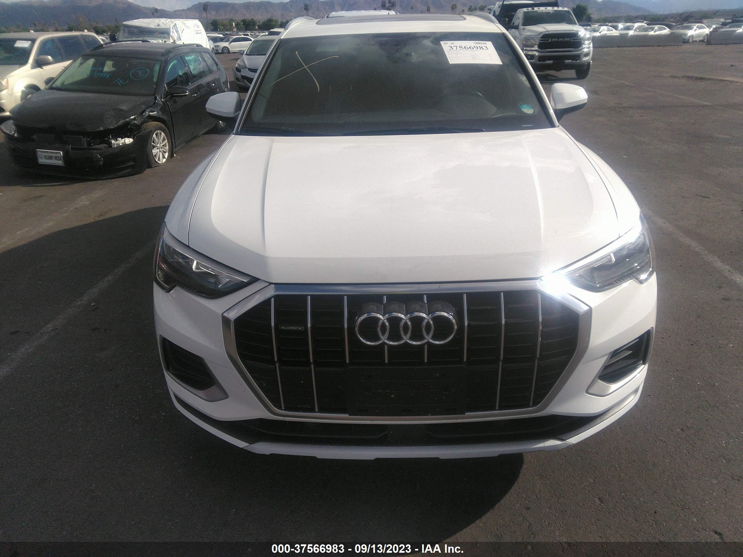 Photo 11 VIN: WA1AECF30K1079220 - AUDI Q3 