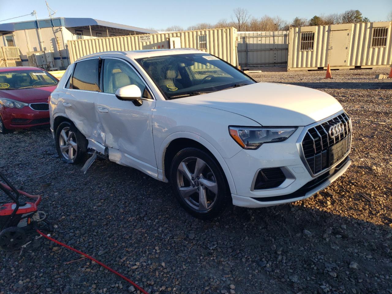 Photo 3 VIN: WA1AECF30L1037566 - AUDI Q3 