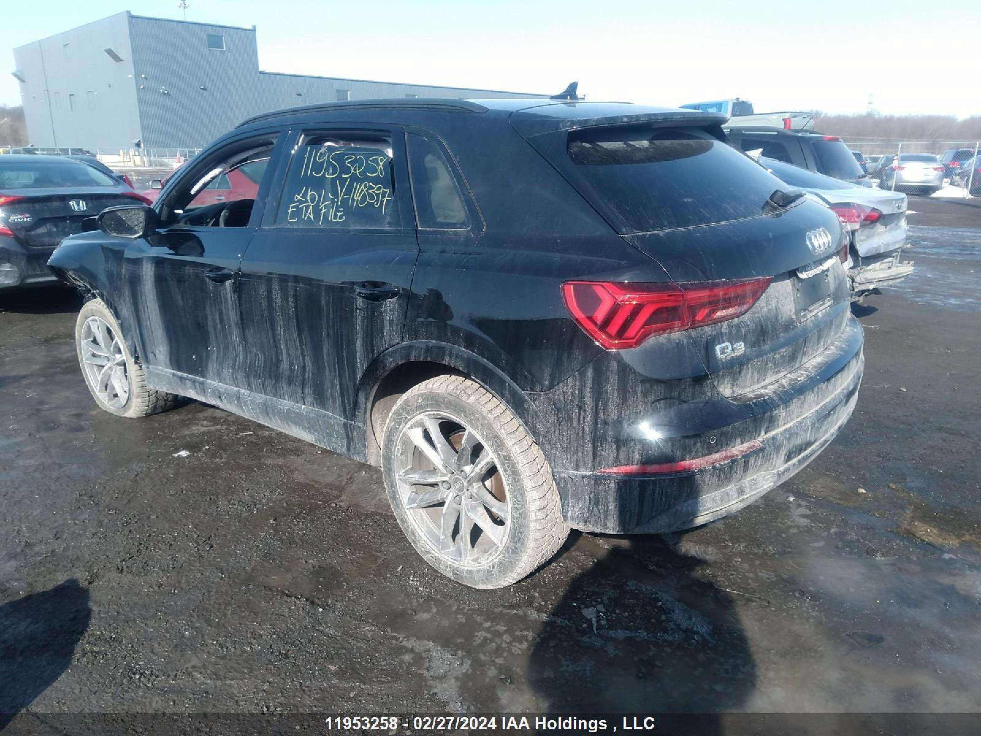 Photo 2 VIN: WA1AECF32P1148397 - AUDI Q3 