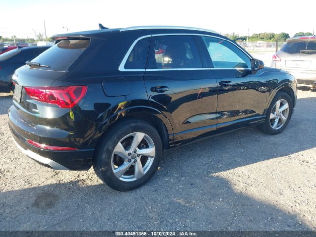 Photo 3 VIN: WA1AECF35L1114240 - AUDI Q3 