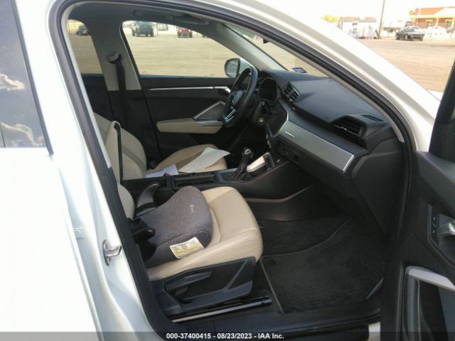 Photo 4 VIN: WA1AECF37L1033353 - AUDI Q3 