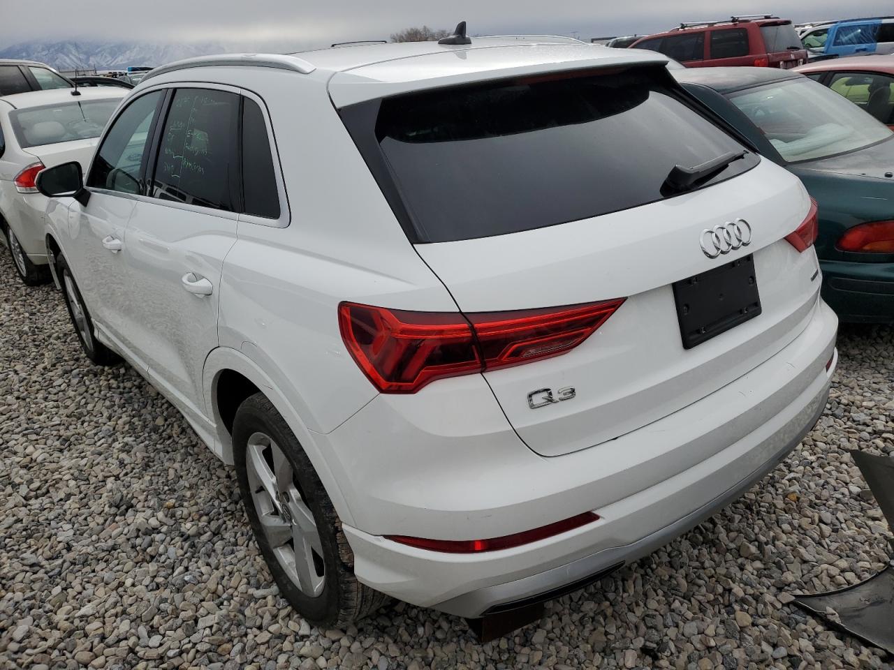 Photo 1 VIN: WA1AECF38L1031501 - AUDI Q3 