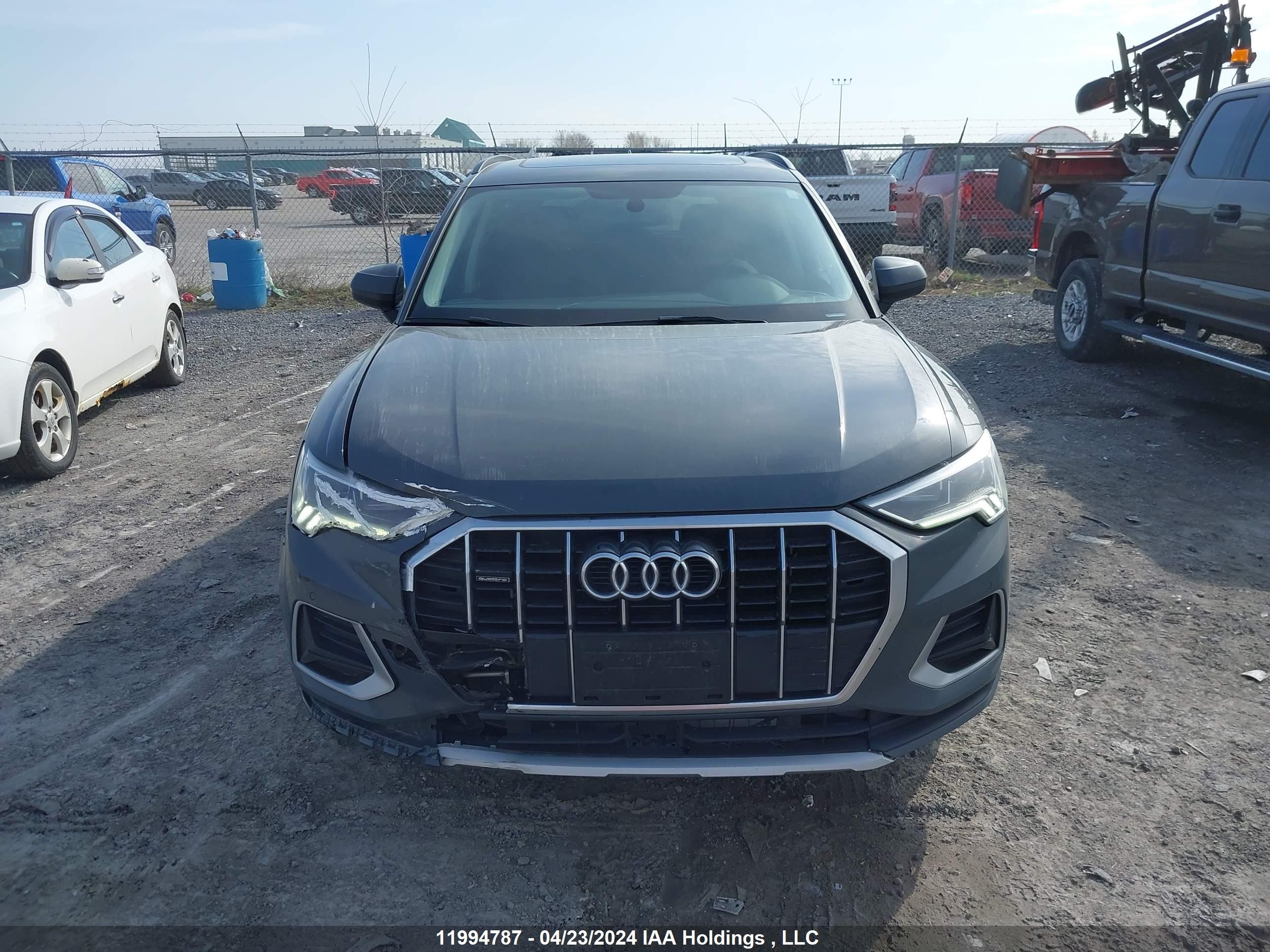 Photo 11 VIN: WA1AECF39L1098155 - AUDI Q3 