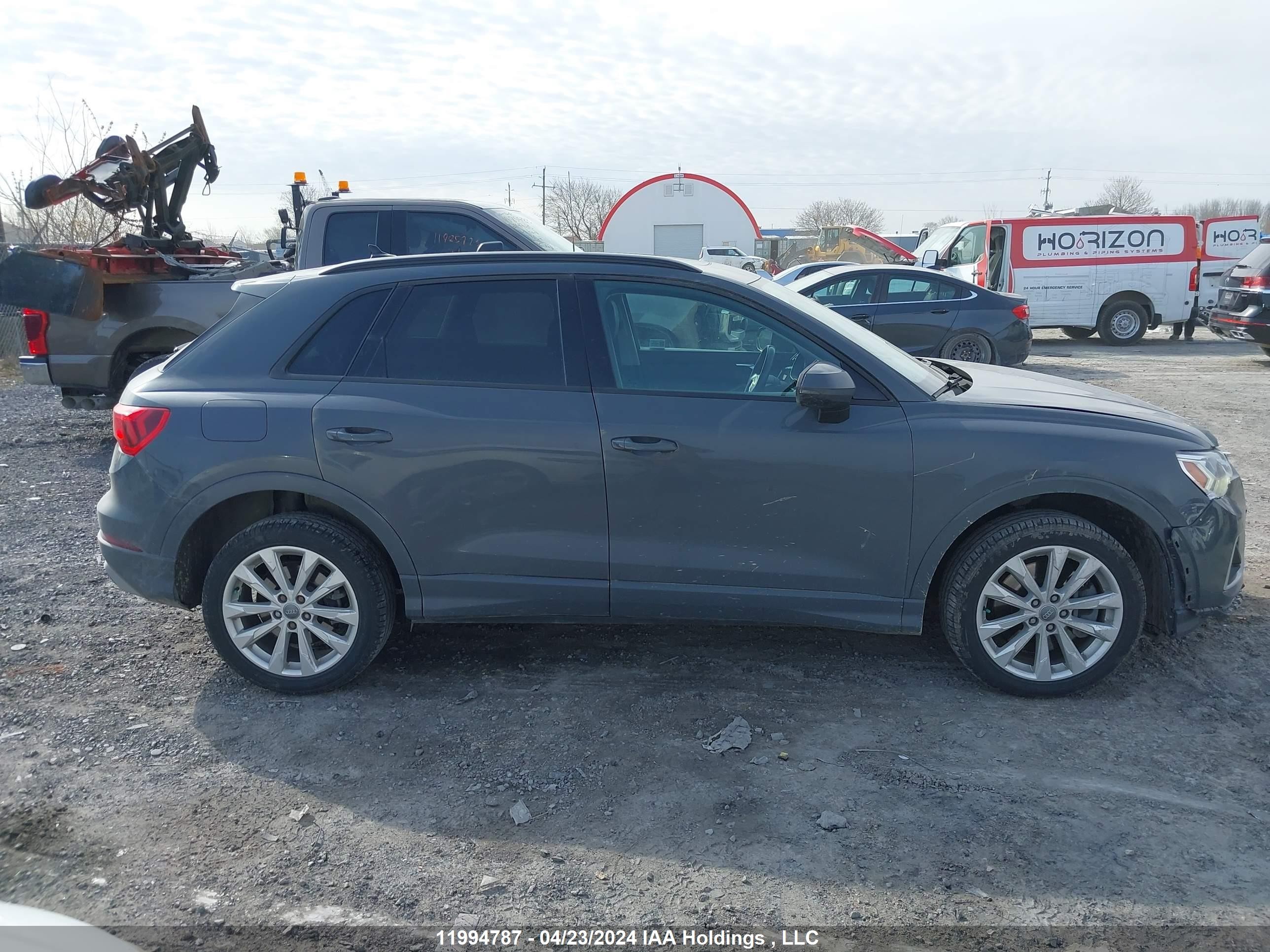 Photo 12 VIN: WA1AECF39L1098155 - AUDI Q3 