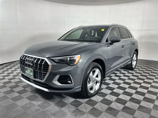 Photo 3 VIN: WA1AECF3XL1084832 - AUDI Q3 