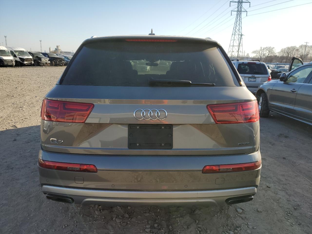 Photo 5 VIN: WA1AHAF73HD055385 - AUDI Q7 