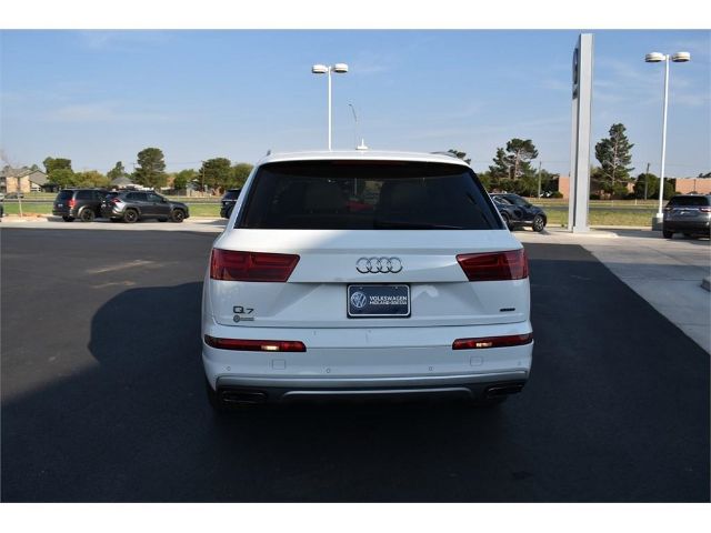 Photo 3 VIN: WA1AHAF73JD047857 - AUDI Q7 