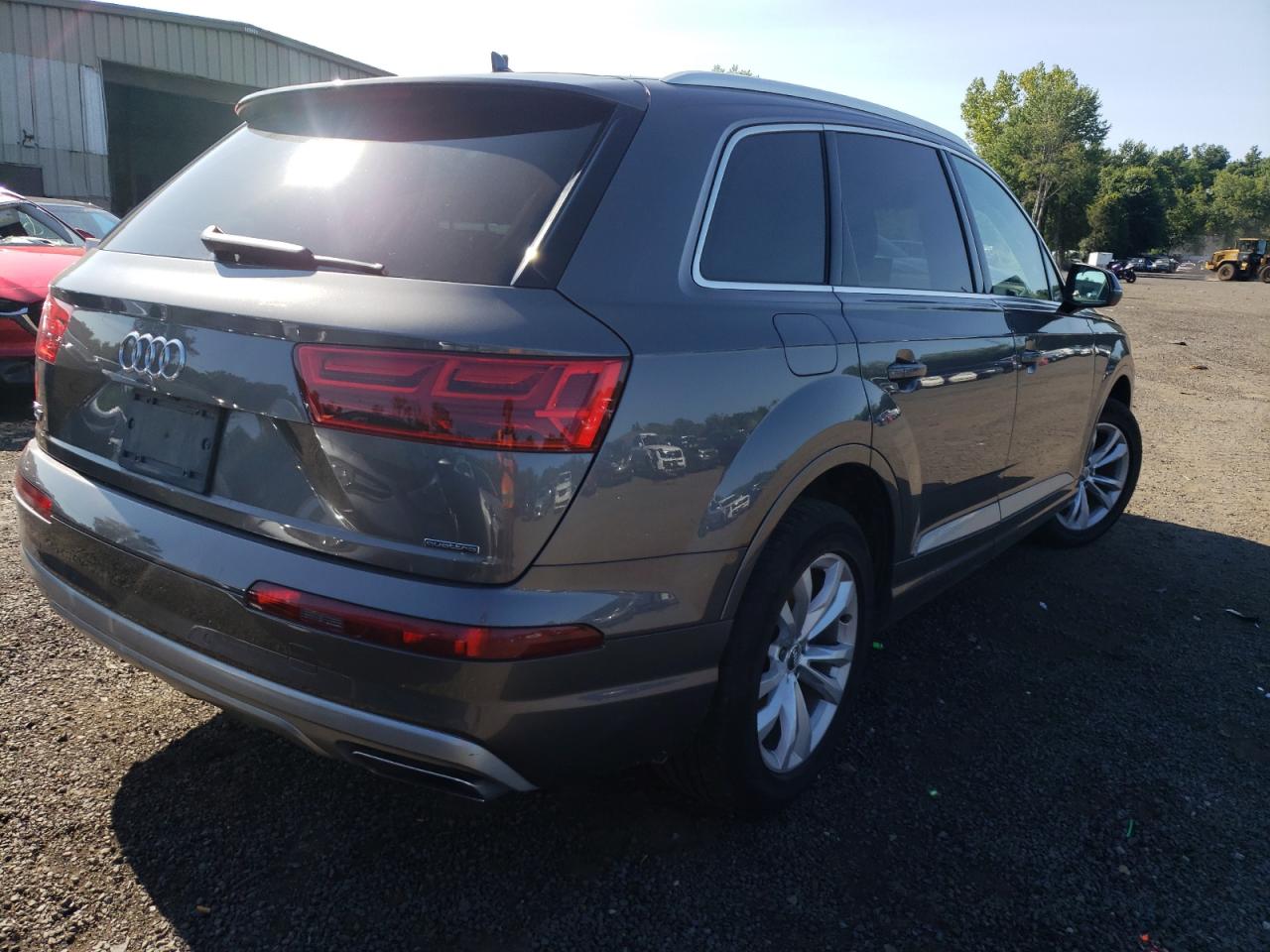 Photo 2 VIN: WA1AHAF73KD032079 - AUDI Q7 