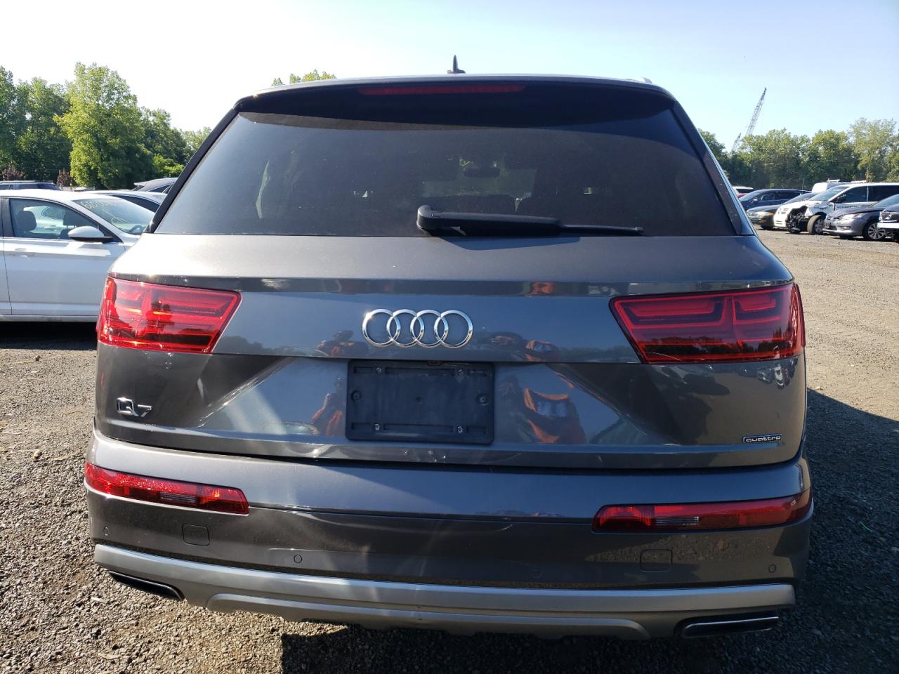 Photo 5 VIN: WA1AHAF73KD032079 - AUDI Q7 