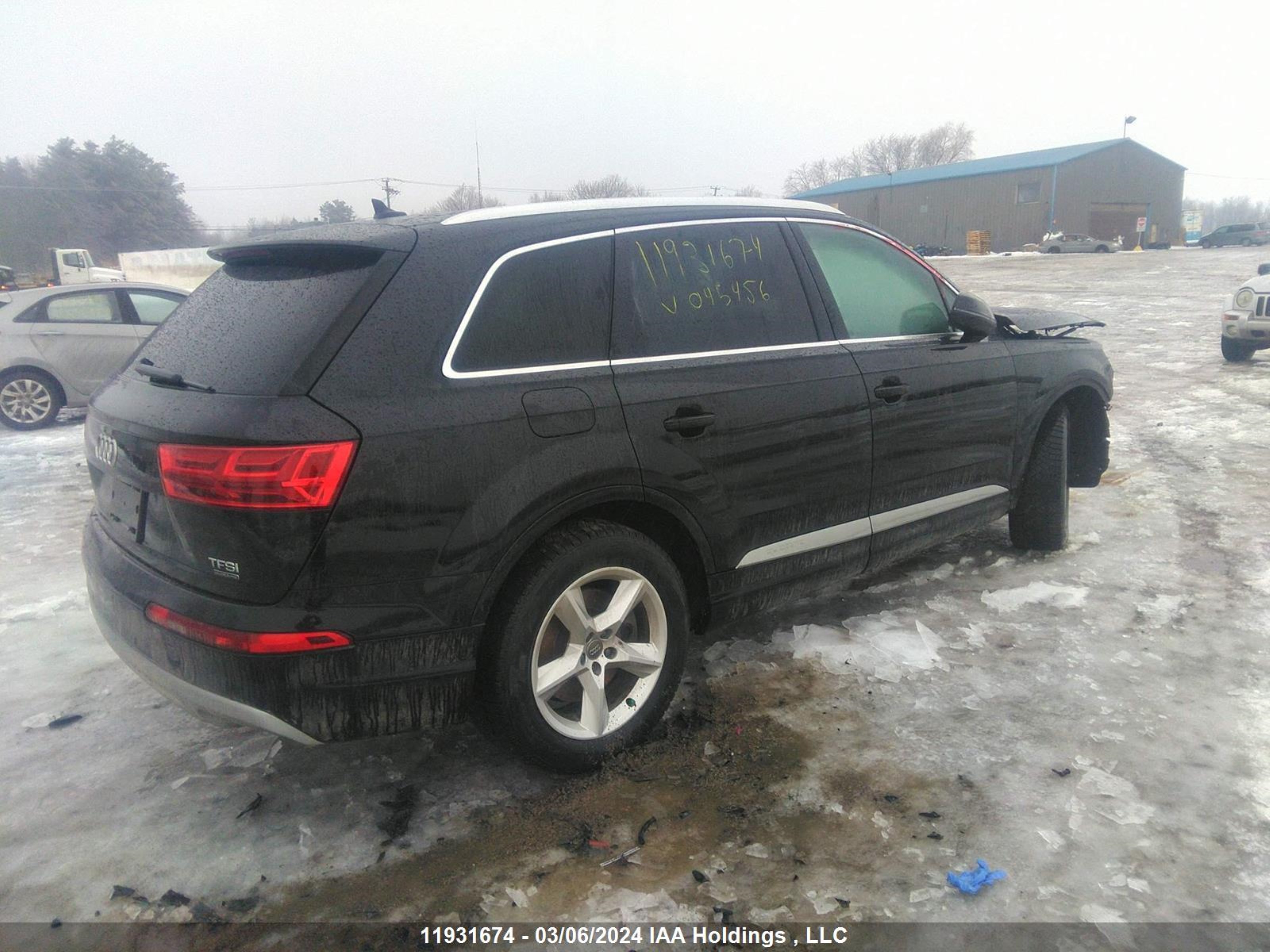 Photo 3 VIN: WA1AHAF75HD045456 - AUDI Q7 