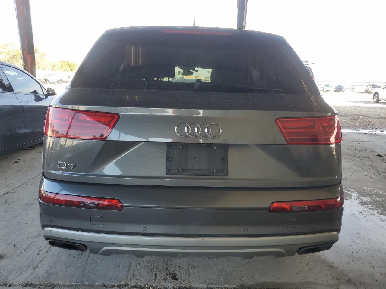 Photo 5 VIN: WA1AHAF77KD026012 - AUDI Q7 