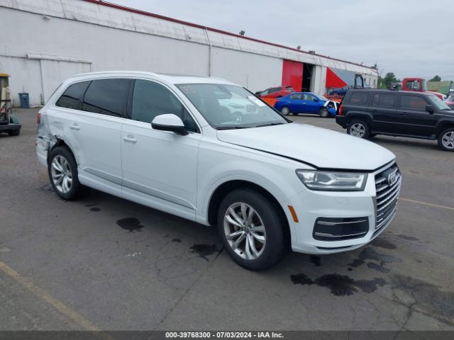 Photo 0 VIN: WA1AHAF78HD043913 - AUDI Q7 