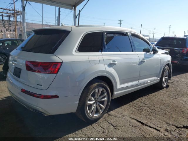 Photo 3 VIN: WA1AHAF78KD031610 - AUDI Q7 