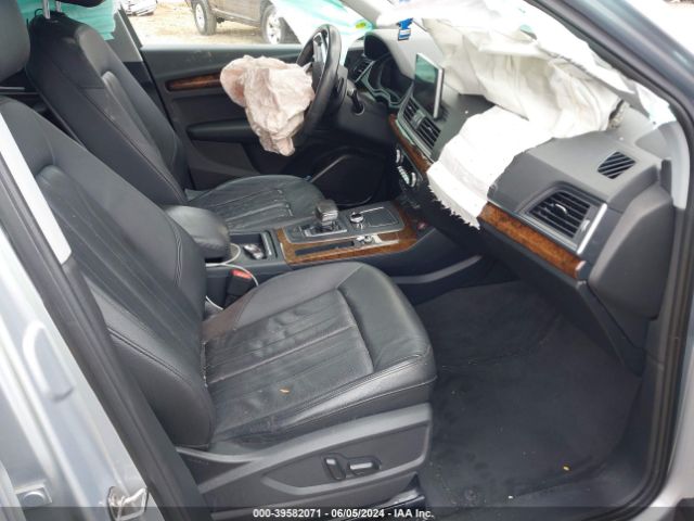 Photo 4 VIN: WA1ANAFY0J2060398 - AUDI Q5 