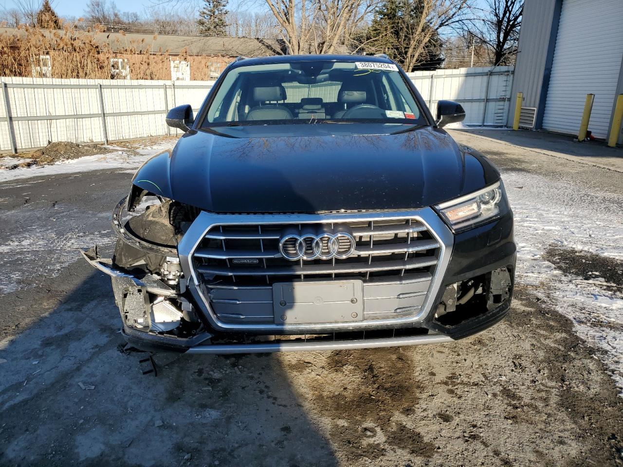 Photo 4 VIN: WA1ANAFY0J2156483 - AUDI Q5 