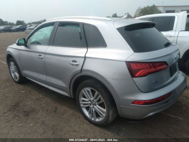 Photo 2 VIN: WA1ANAFY0J2245230 - AUDI Q5 