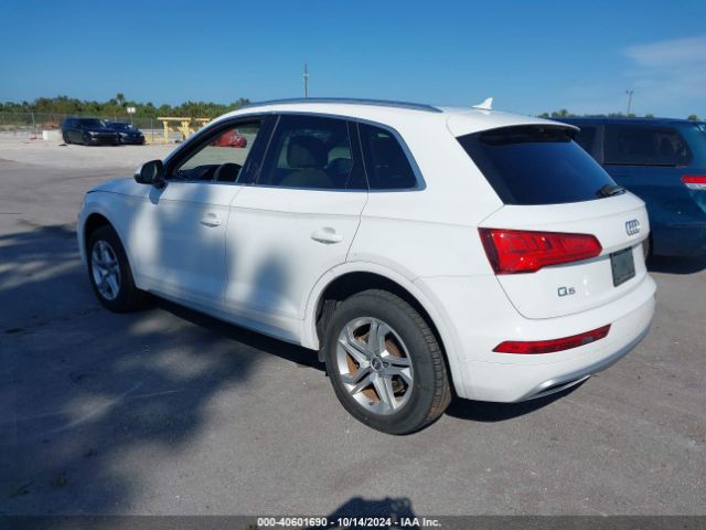 Photo 2 VIN: WA1ANAFY0K2064484 - AUDI Q5 