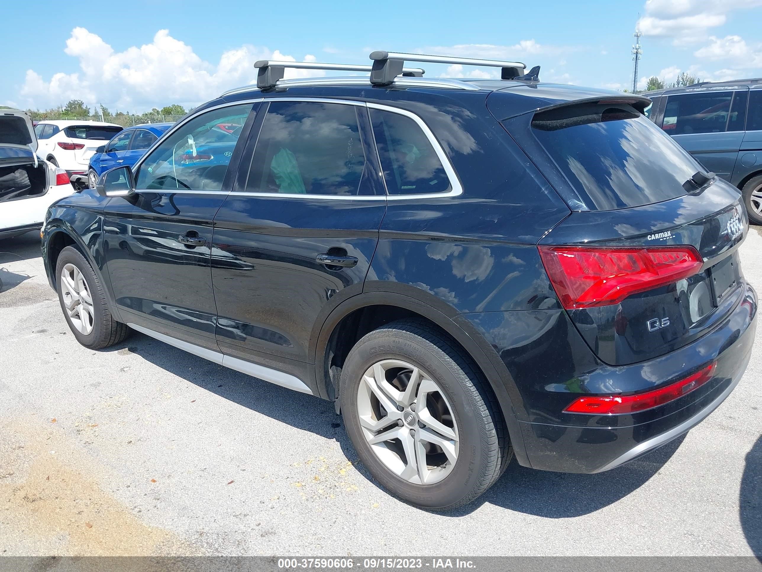 Photo 2 VIN: WA1ANAFY0K2066445 - AUDI Q5 