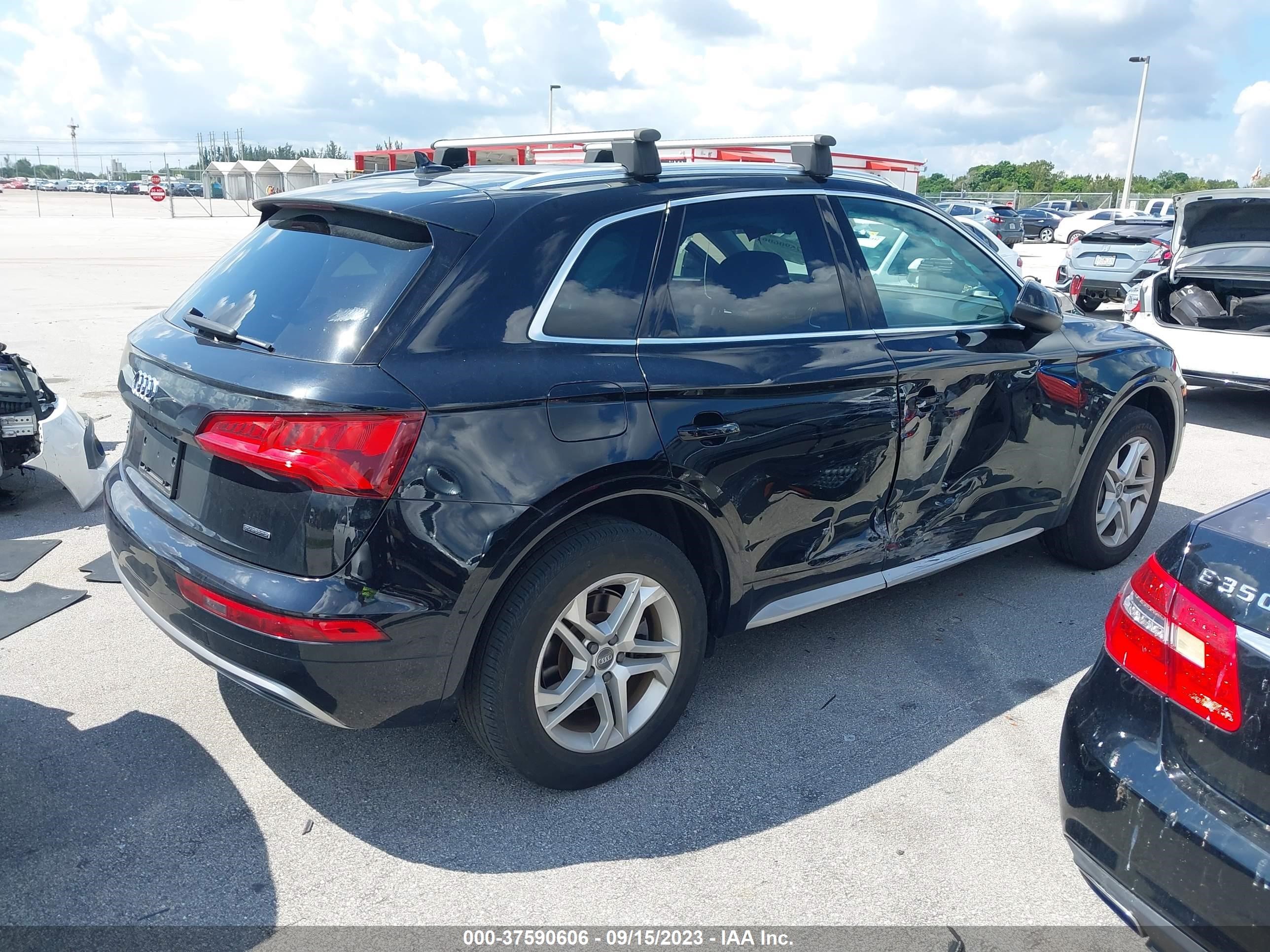 Photo 3 VIN: WA1ANAFY0K2066445 - AUDI Q5 