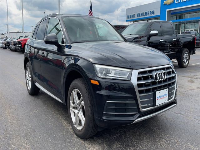 Photo 1 VIN: WA1ANAFY0K2123565 - AUDI Q5 