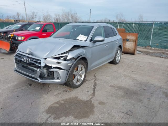 Photo 1 VIN: WA1ANAFY0K2132895 - AUDI Q5 