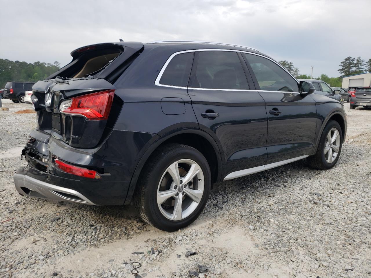 Photo 3 VIN: WA1ANAFY0L2049730 - AUDI Q5 