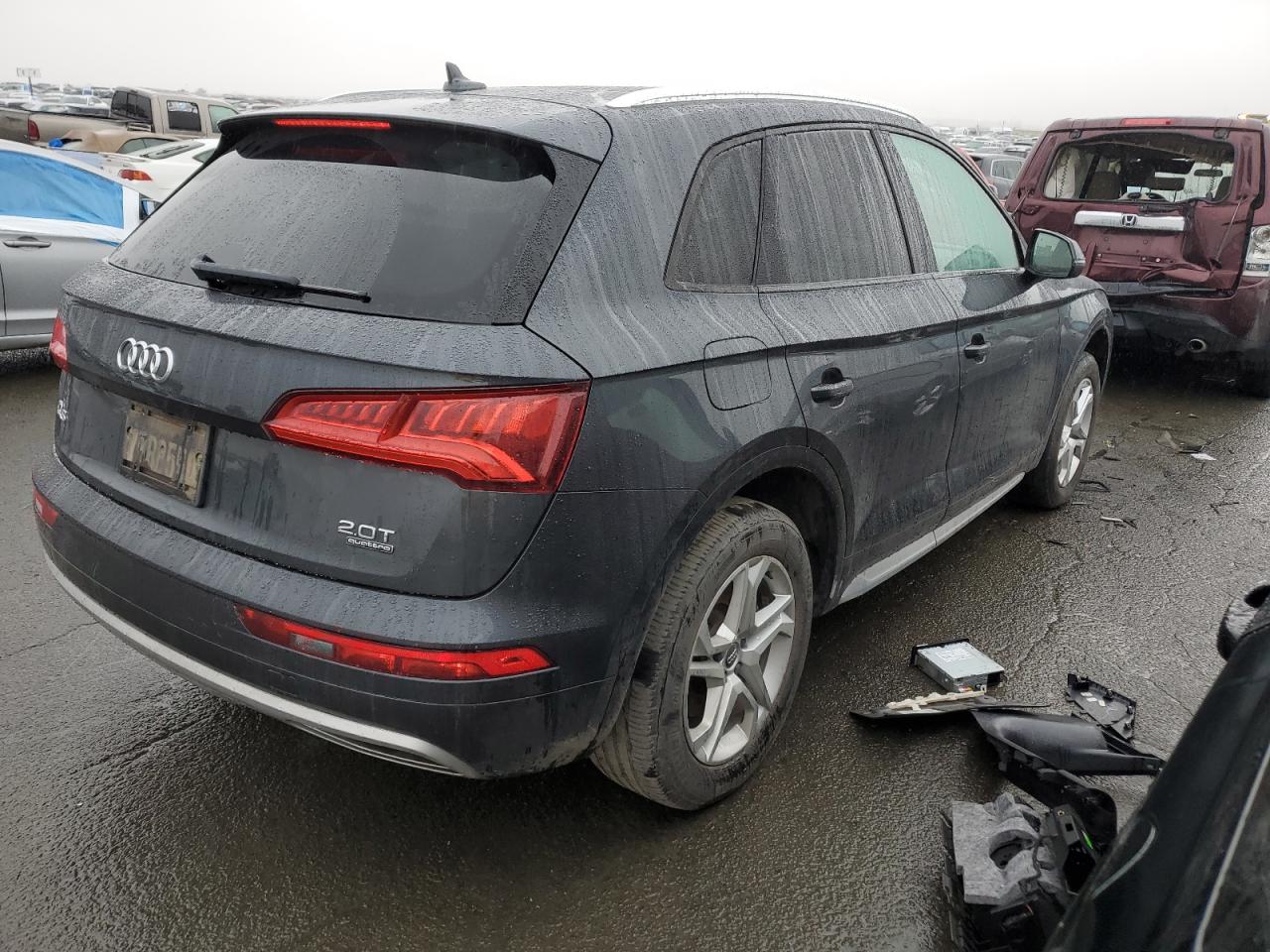 Photo 2 VIN: WA1ANAFY1J2014854 - AUDI Q5 