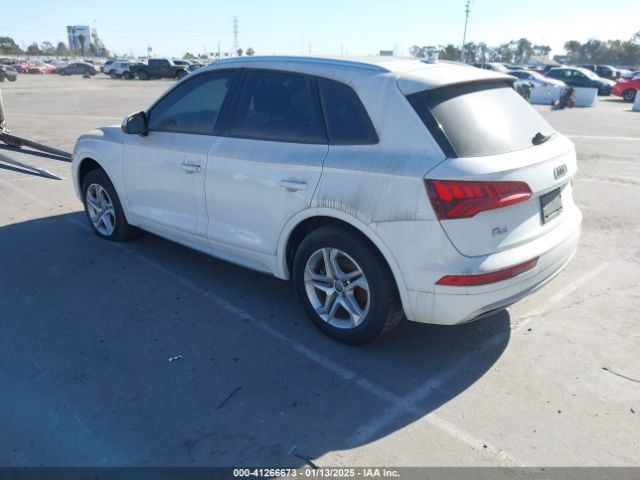 Photo 2 VIN: WA1ANAFY2J2013289 - AUDI Q5 