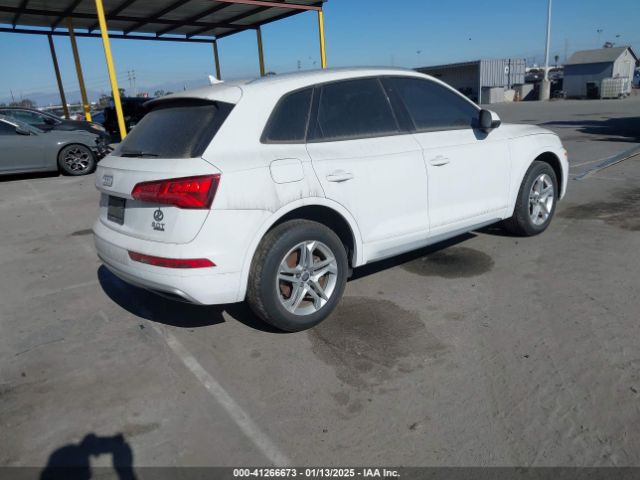 Photo 3 VIN: WA1ANAFY2J2013289 - AUDI Q5 