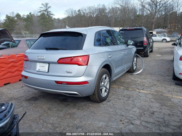 Photo 3 VIN: WA1ANAFY2J2110637 - AUDI Q5 