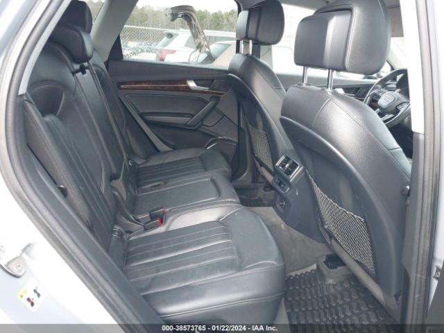 Photo 7 VIN: WA1ANAFY2J2110637 - AUDI Q5 