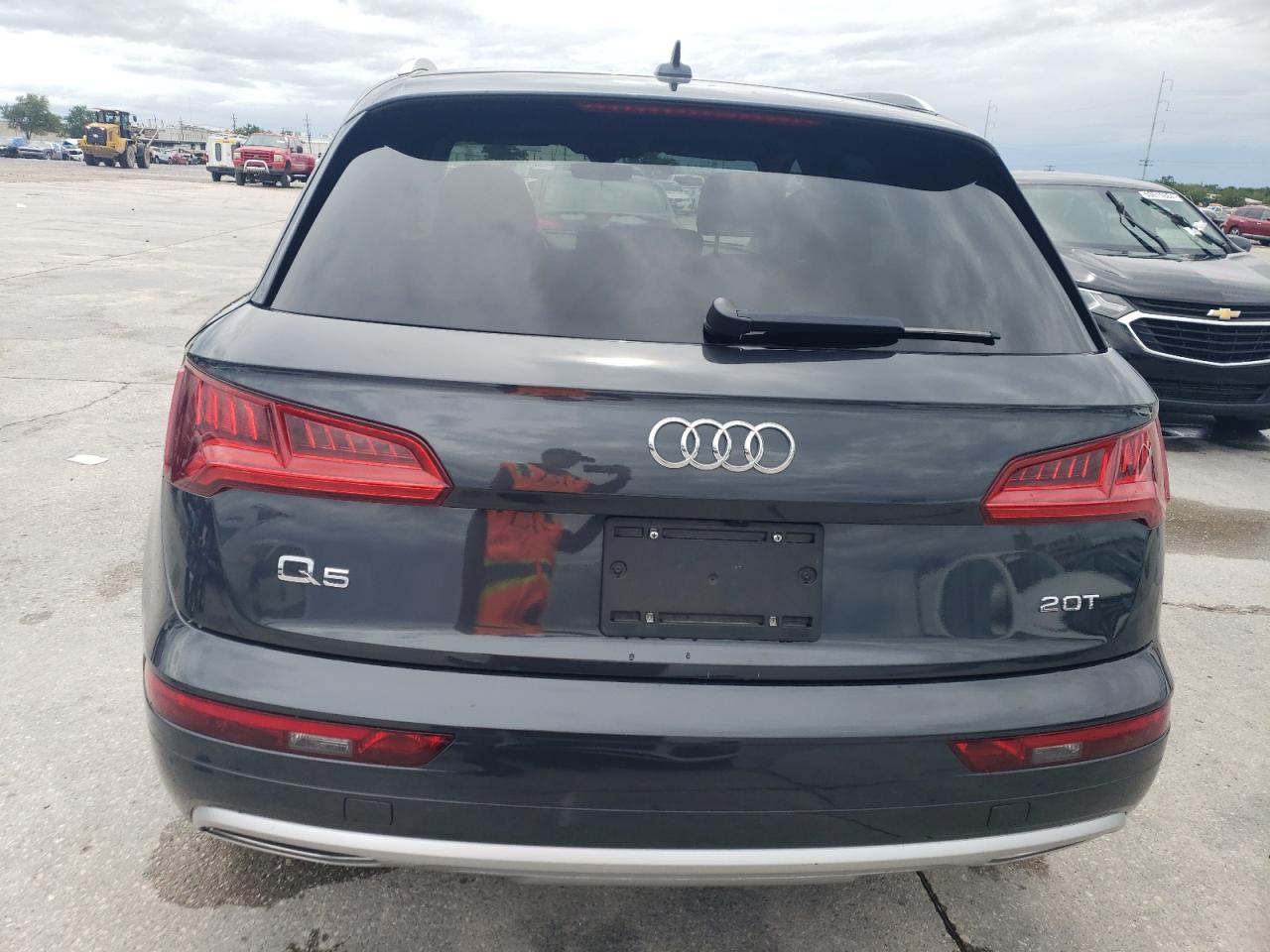 Photo 5 VIN: WA1ANAFY3J2049749 - AUDI Q5 