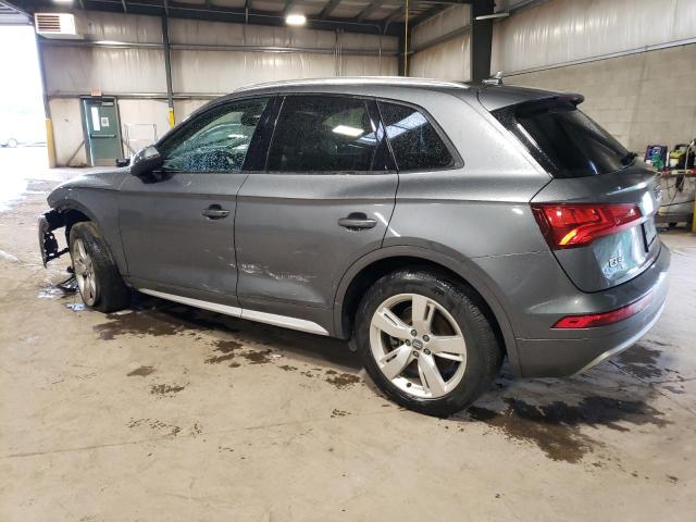 Photo 1 VIN: WA1ANAFY5J2021323 - AUDI Q5 