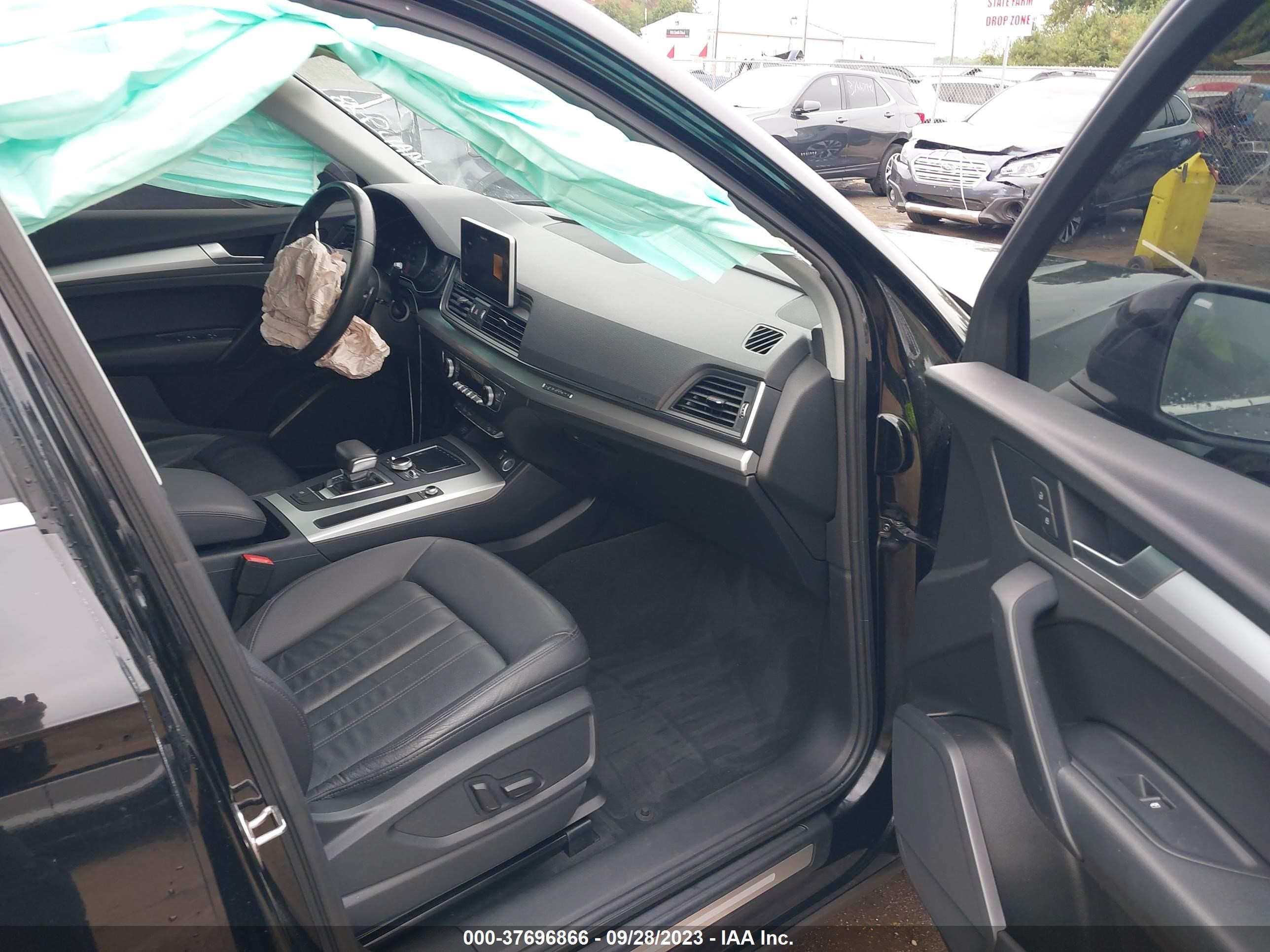 Photo 4 VIN: WA1ANAFY6J2210269 - AUDI Q5 