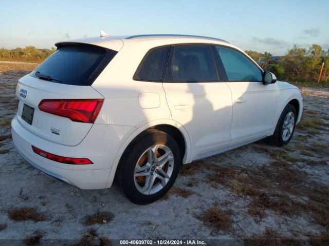 Photo 3 VIN: WA1ANAFY6J2218873 - AUDI Q5 