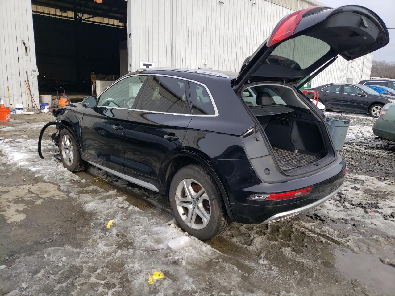 Photo 1 VIN: WA1ANAFY7K2085123 - AUDI Q5 