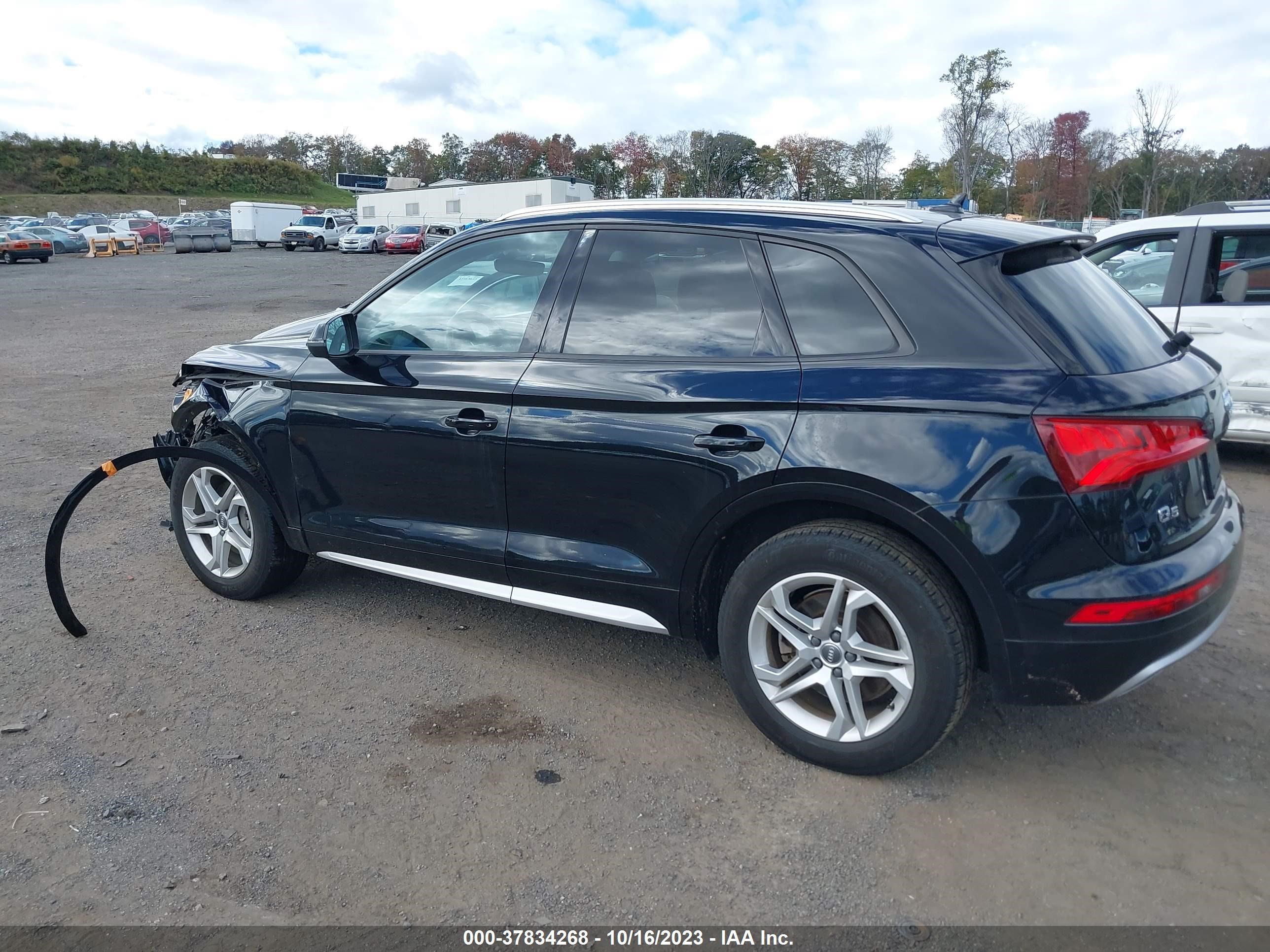 Photo 2 VIN: WA1ANAFY8J2108858 - AUDI Q5 