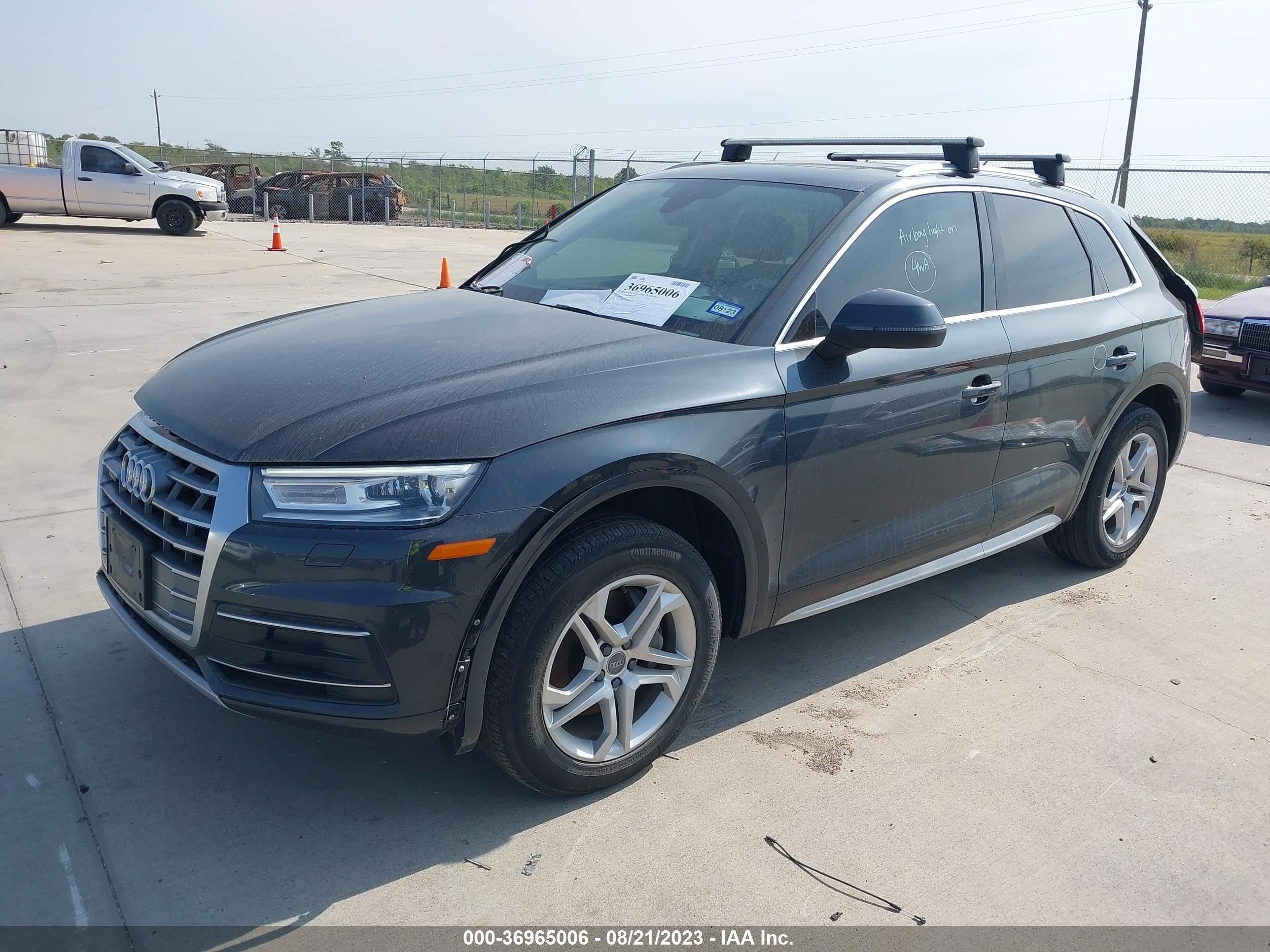 Photo 1 VIN: WA1ANAFY8K2079377 - AUDI Q5 