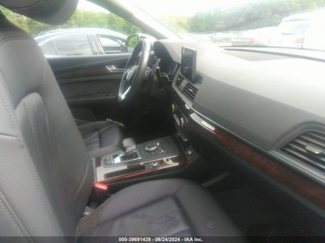 Photo 4 VIN: WA1ANAFY8K2143837 - AUDI Q5 