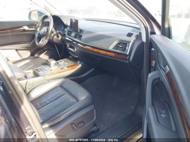 Photo 4 VIN: WA1ANAFY8L2013834 - AUDI Q5 