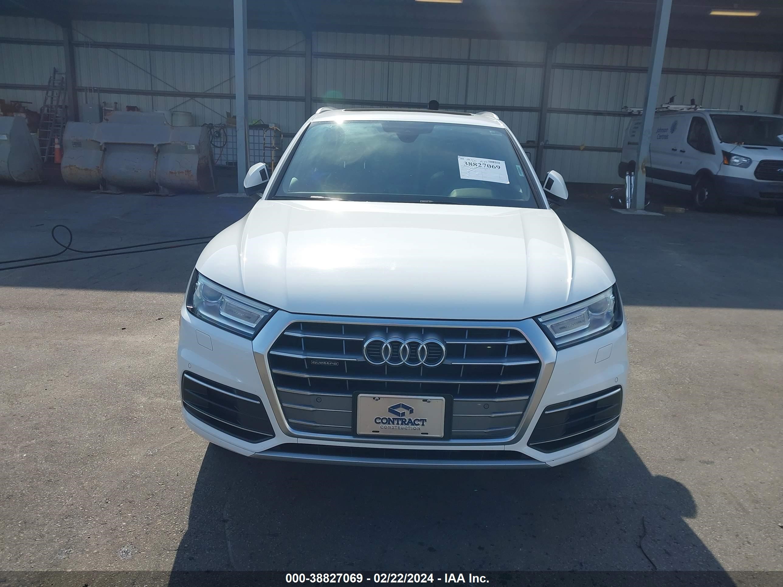 Photo 5 VIN: WA1ANAFY8L2022923 - AUDI Q5 