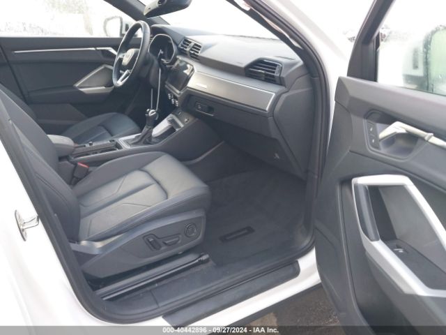 Photo 4 VIN: WA1AUCF33R1084277 - AUDI Q3 