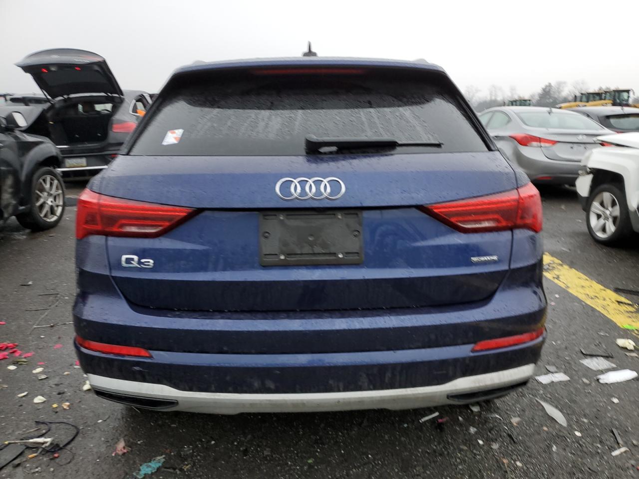 Photo 5 VIN: WA1AUCF34M1070056 - AUDI Q3 